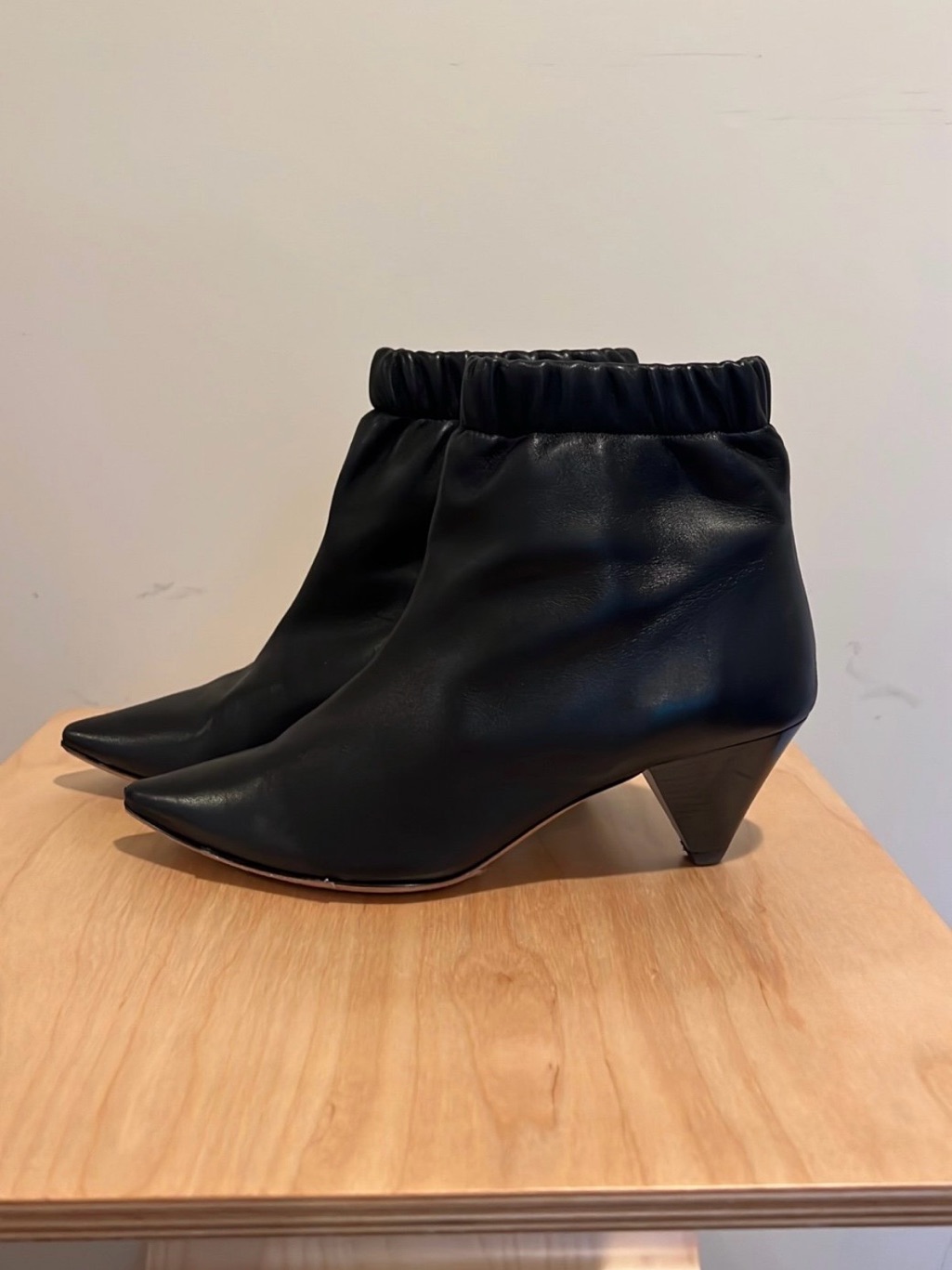 Isabel Marant Black Pointed Ankle Booties With Elastic Cuff